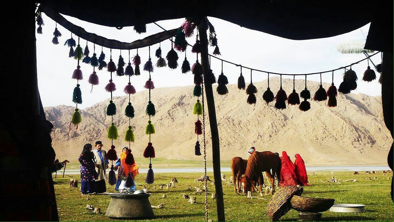 ۳۰ روز بندگی عشایر بختیاری زیر آسمان خدا