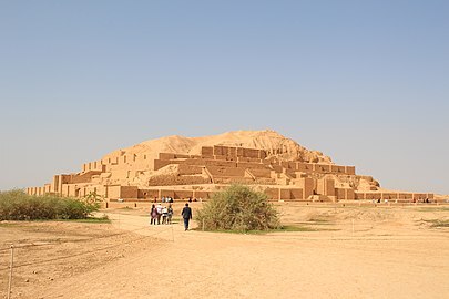 پرداخت حقوق پایگاه‌های میراث ملی و جهانی در ابهام