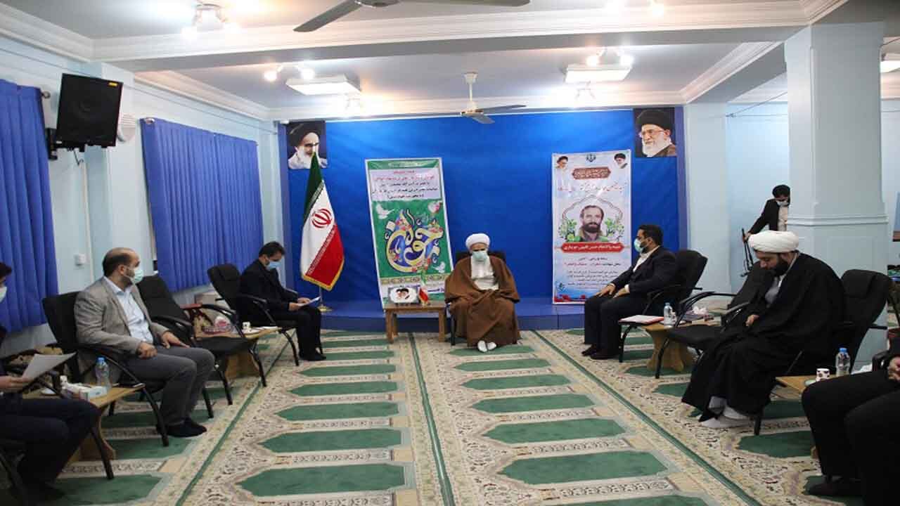 میدان ندادن به جوانان خیانت است + فیلم