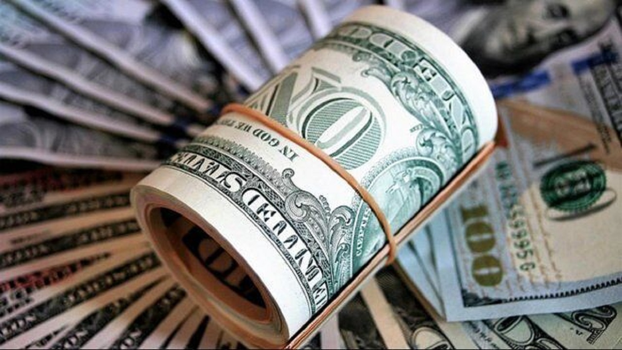 ارز ترجیحی مسئله خود ساخته دولت قبل برای کنترل قیمت‌ها بود