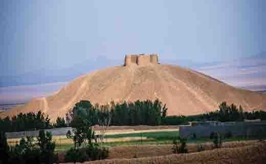 قلعه گرمه