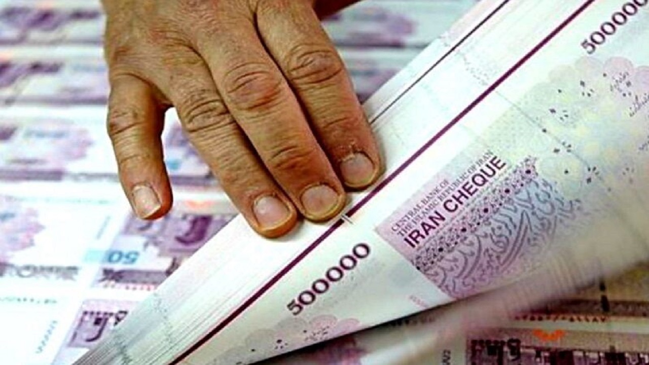 نقدینگی به ۴ هزار و ۵۰۰ هزار میلیارد تومان رسید