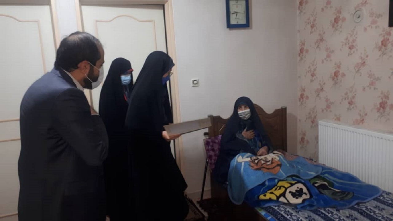 آغاز پویش تکریم مادران قهرمان پرور البرز