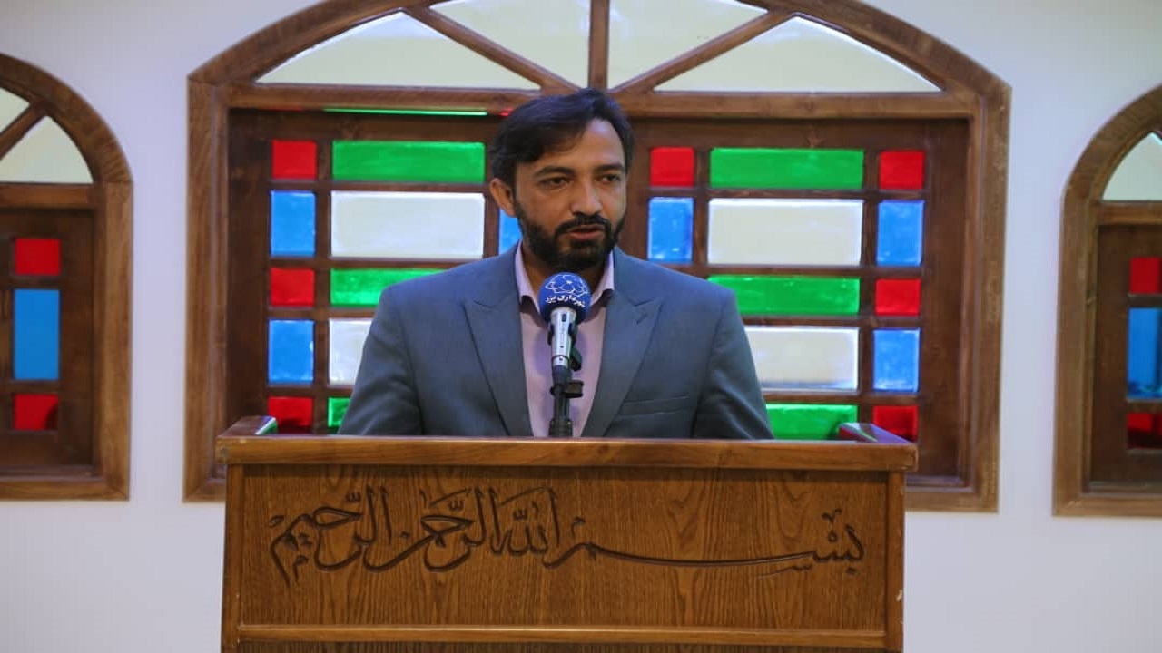 نمایش فیلم ۱۰۰ سال بلدیه در یزد