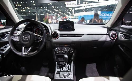 مزدا CX-3 2021 در مقابل هیوندای کنا 2022 + فیلم