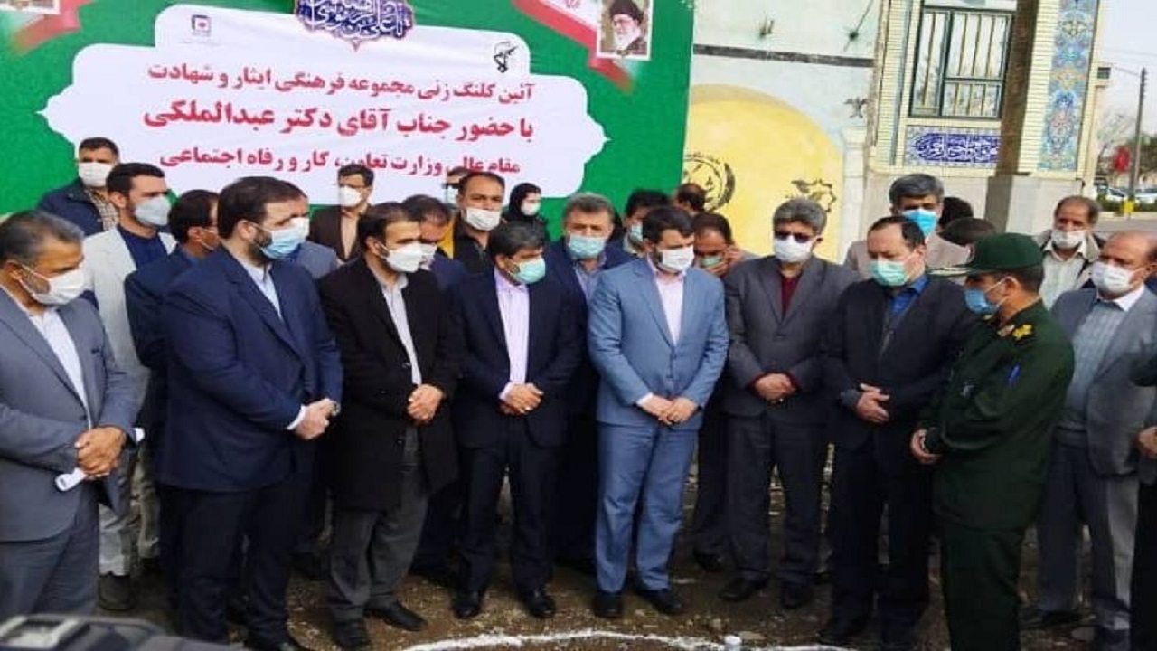 مراسم کلنگ&zwnj;زنی ۲ پروژه با حضور وزیر کار در نیشابور