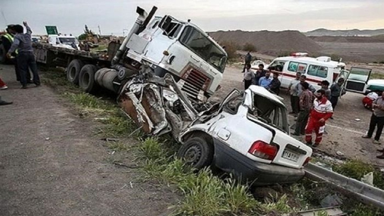جاده های سمنان همچنان بوی مرگ می دهند
