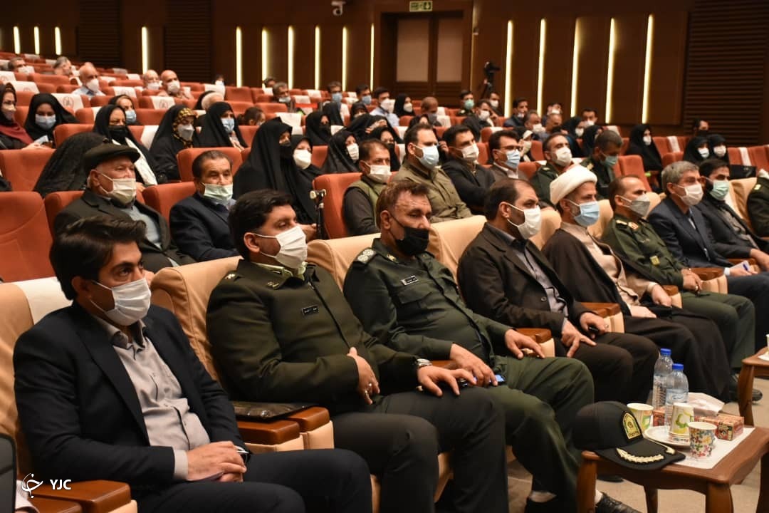 یادواره ۶۰۰ شهید اصناف استان فارس برگزار شد