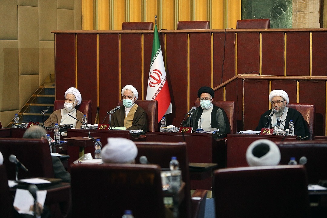 آملی لاریجانی: دولت در آستانه نوروز بیشتر برای معیشت مردم تلاش کند