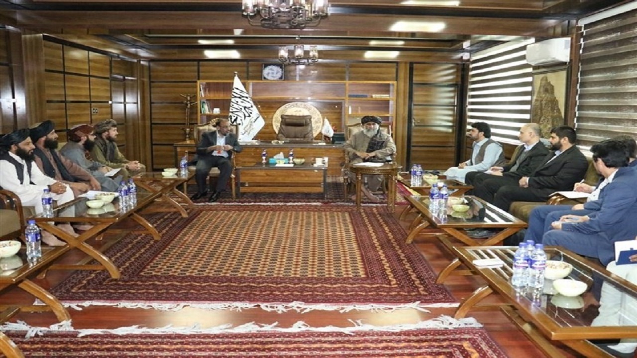 همکاری دوجانبه و مسائل اقتصادی محور دیدار معاون سفیر ایران با والی ننگرهار
