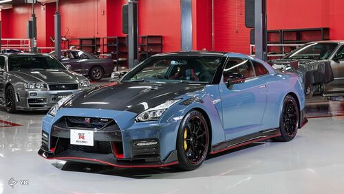 نیسان GT-R 2022 در مقابل پورشه 2022  911 + فیلم