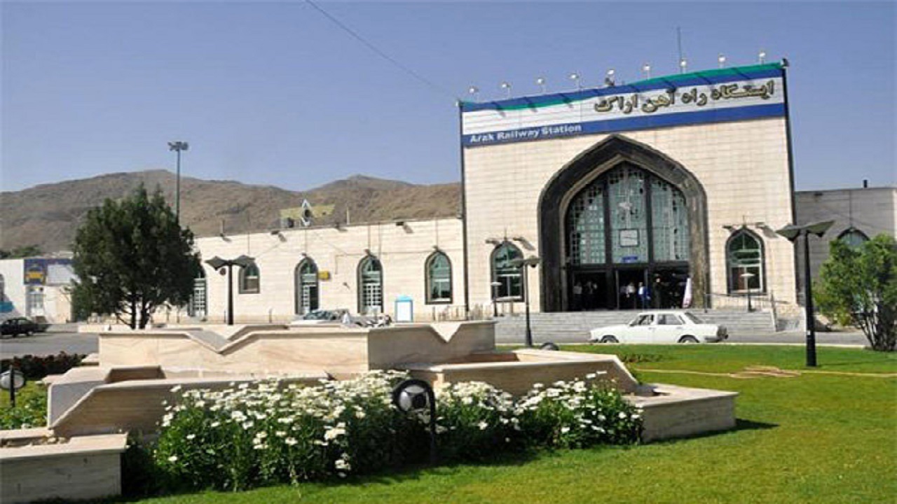 تدارک راه آهن اراک برای مسافران نوروزی