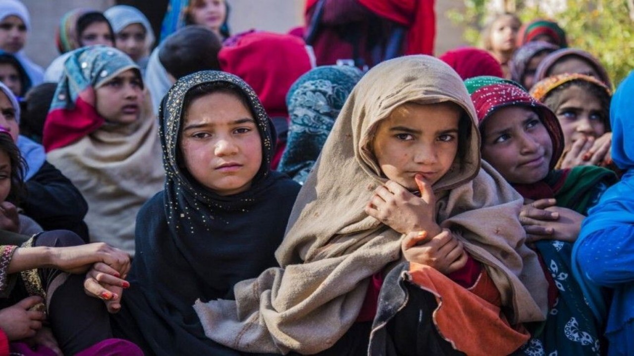 یوناما گزارشی مستقلانه از نقض حقوق بشر در افغانستان ارائه کند