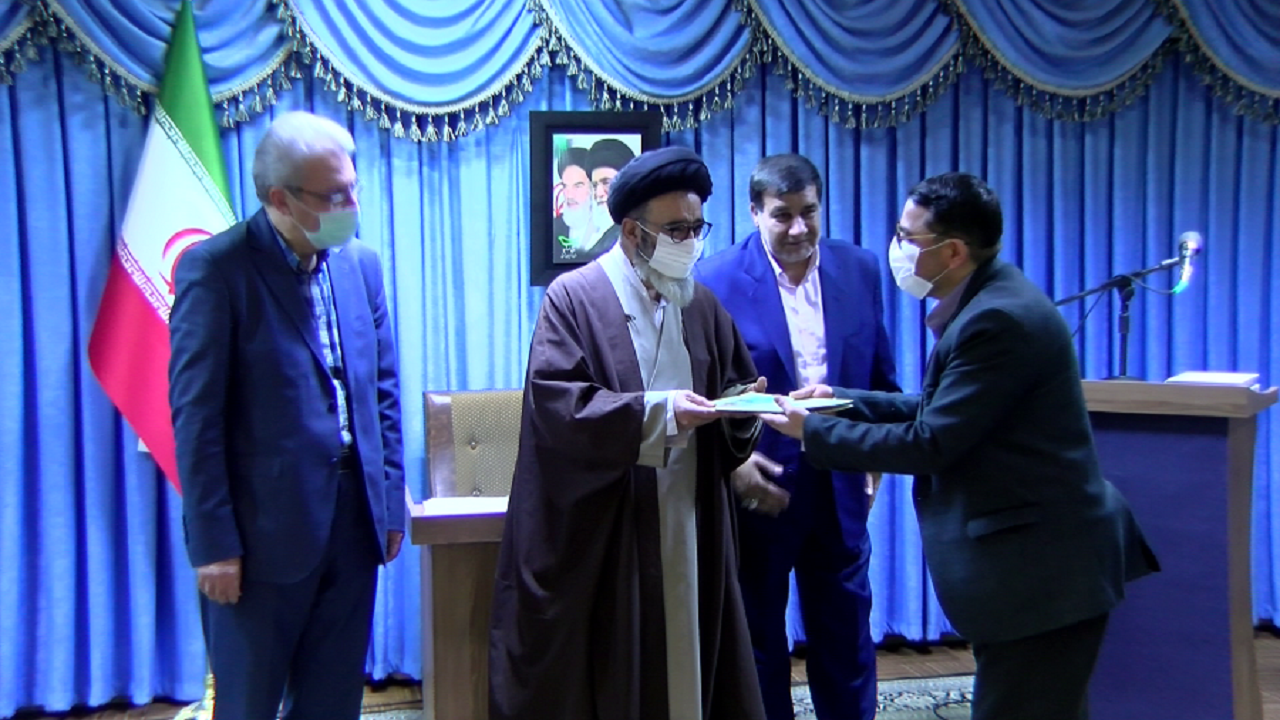 تجلیل از کارکنان آرامستان‌های تبریز