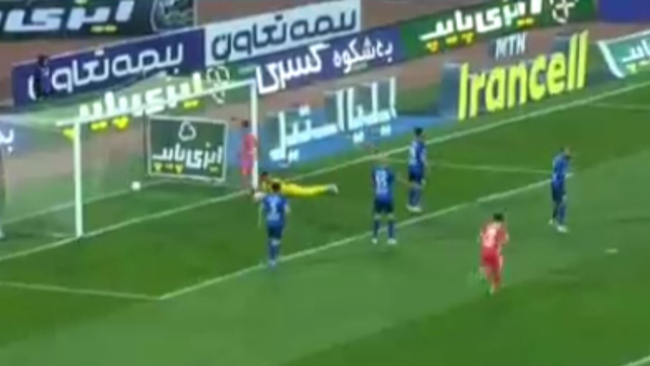 گل اول پرسپولیس به استقلال + فیلم