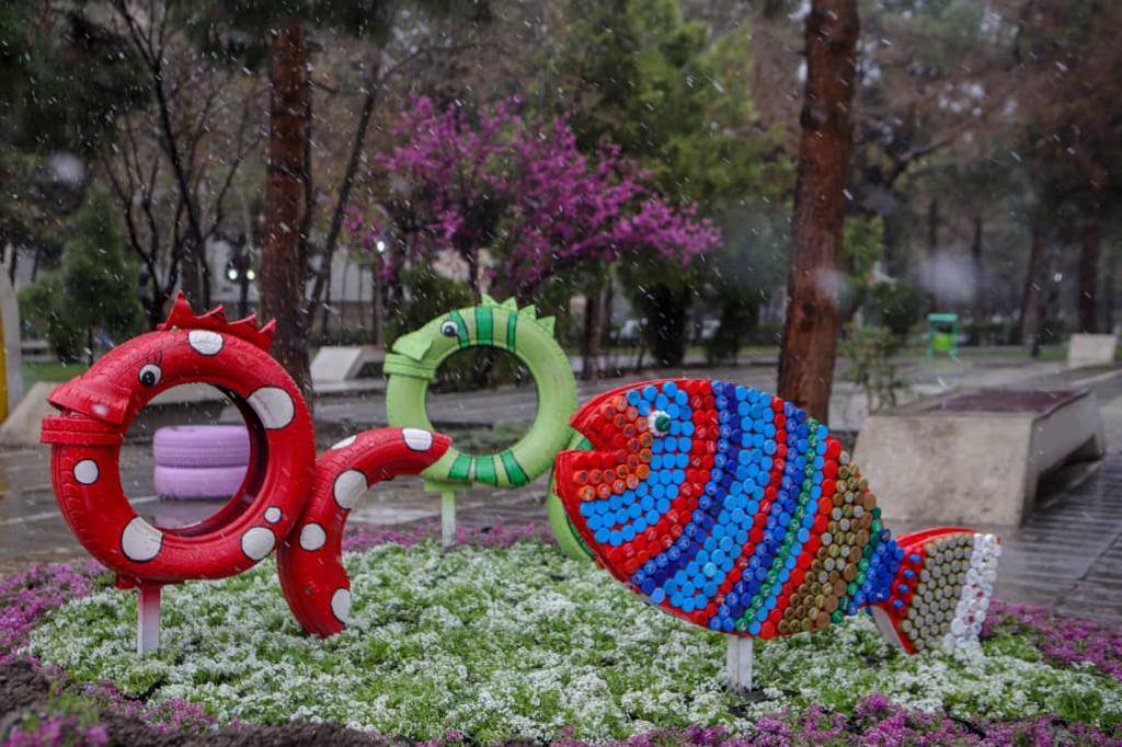 لباس بهار بر تن المان های نوروزی مشهد+ عکس