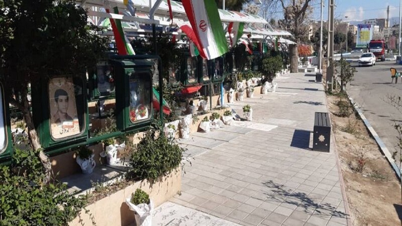۲۵۰۰ گلدان گل به امامزاده‌های کرج اهدا شد
