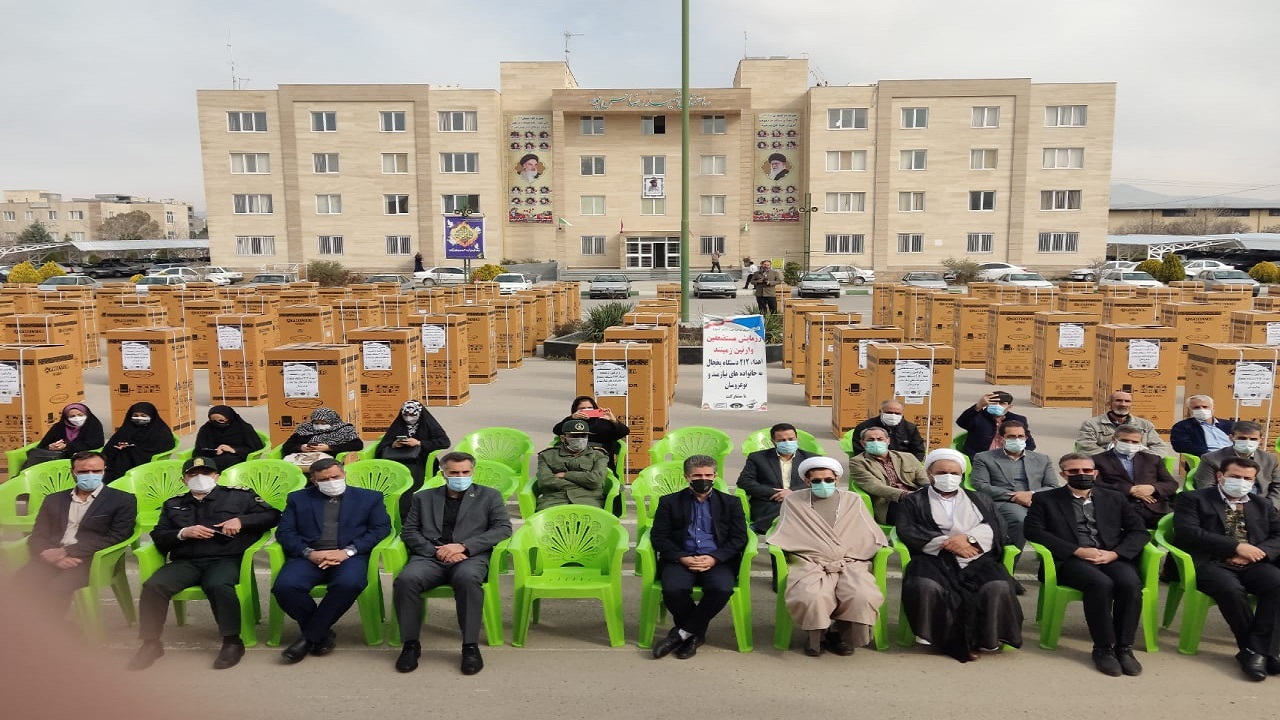 توزیع  ۲۱۲ دستگاه یخچال بین نیازمندان استان قزوین