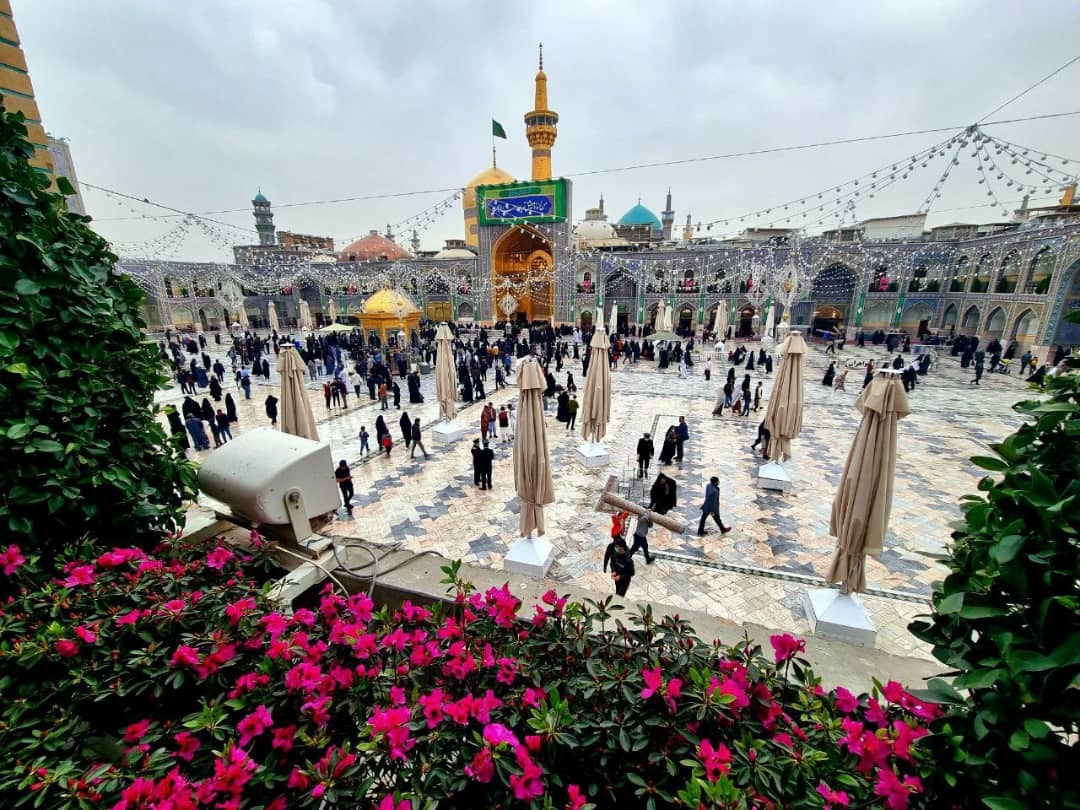 حرم مطهر رضوی بوی نوروز می دهد ️