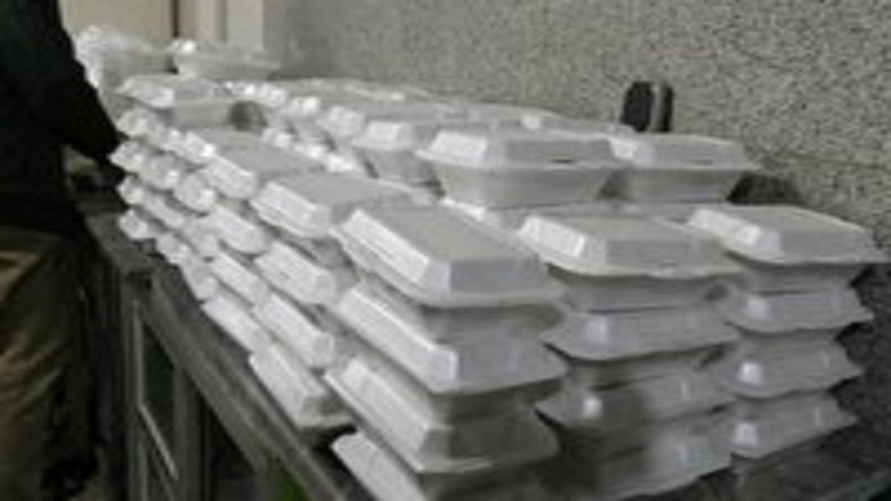 عیدی خیران استان سمنان به نیازمندان