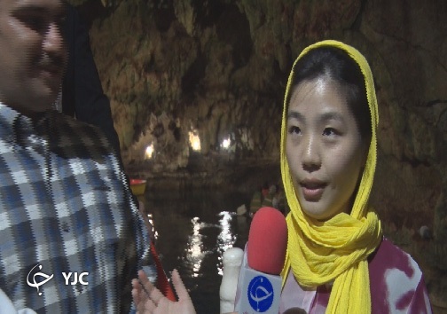 سفر گردشگر چینی به غار سهولان مهاباد