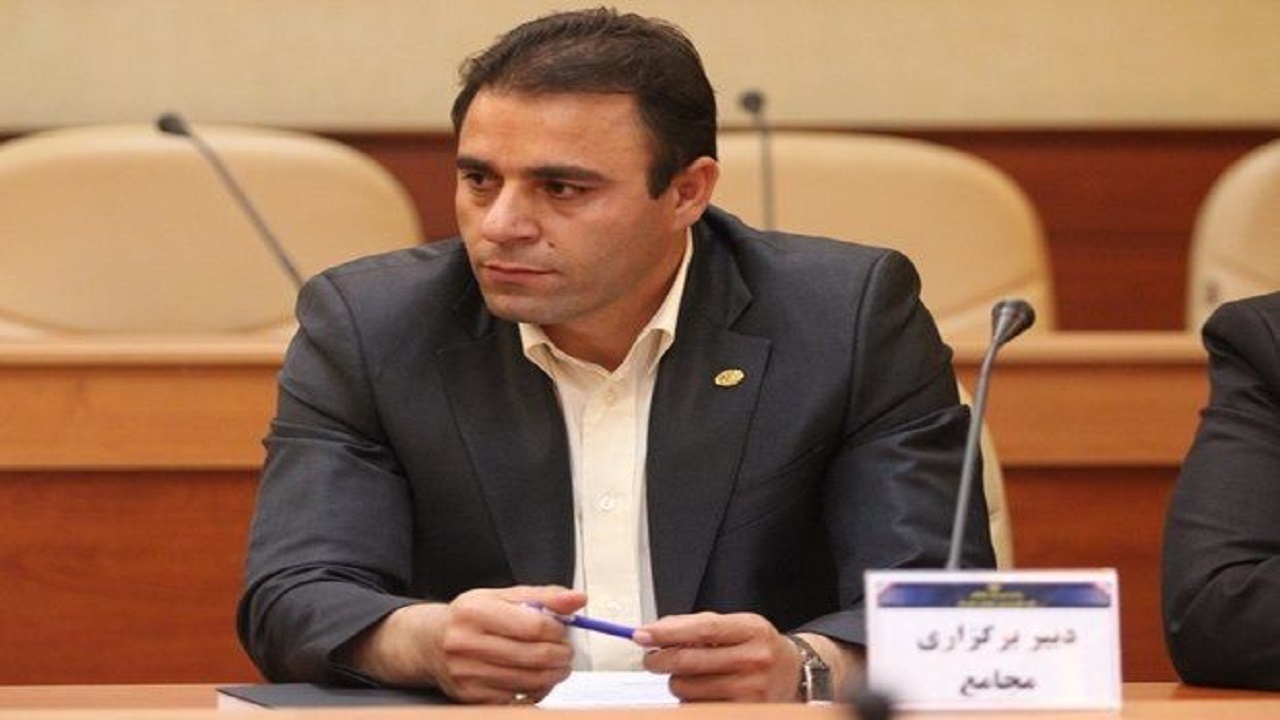 انتصاب رئیس هیات تکواندوی قم به سمت سرپرست خزانه داری فدراسیون تکواندو