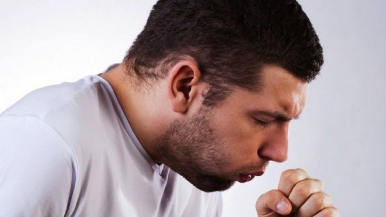 سرفه شدید چه خطراتی به دنبال دارد؟