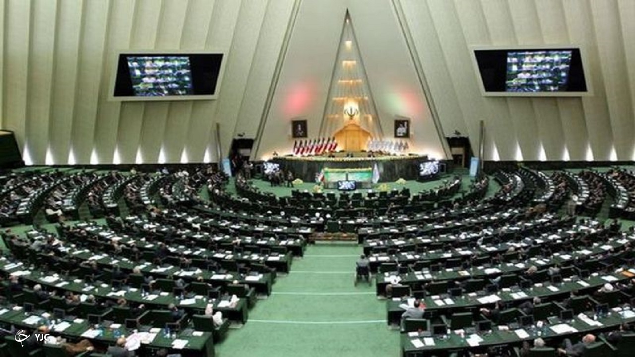 نمایندگی مجلس و التزام عملی به قانون اساسی در استقلال قوا