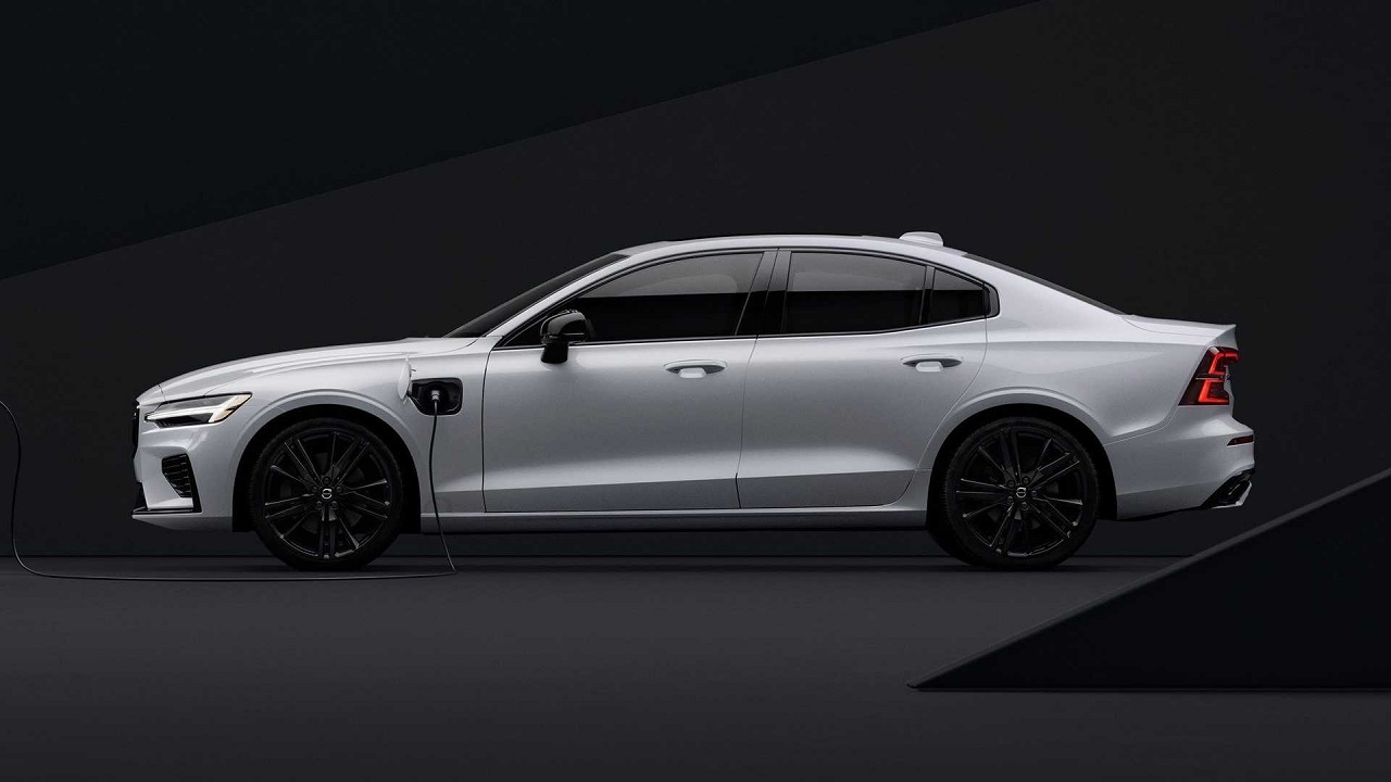 ولوو S60 Black Edition سال 2022 معرفی شد