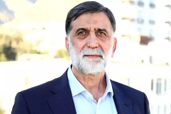 مذاکره سردار استقلالی با رئیس کل نیروهای مسلح