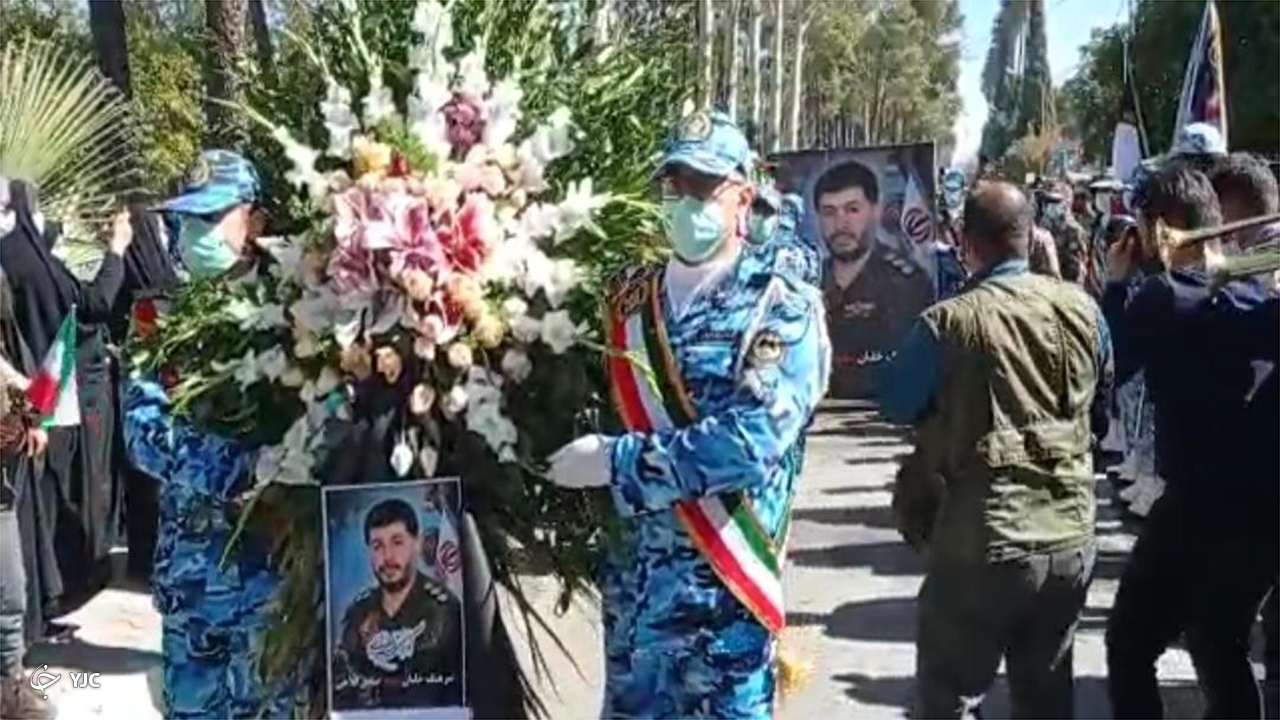 تشییع پیکر خلبان شهید سانحه هوایی تبریز در شیراز + فیلم