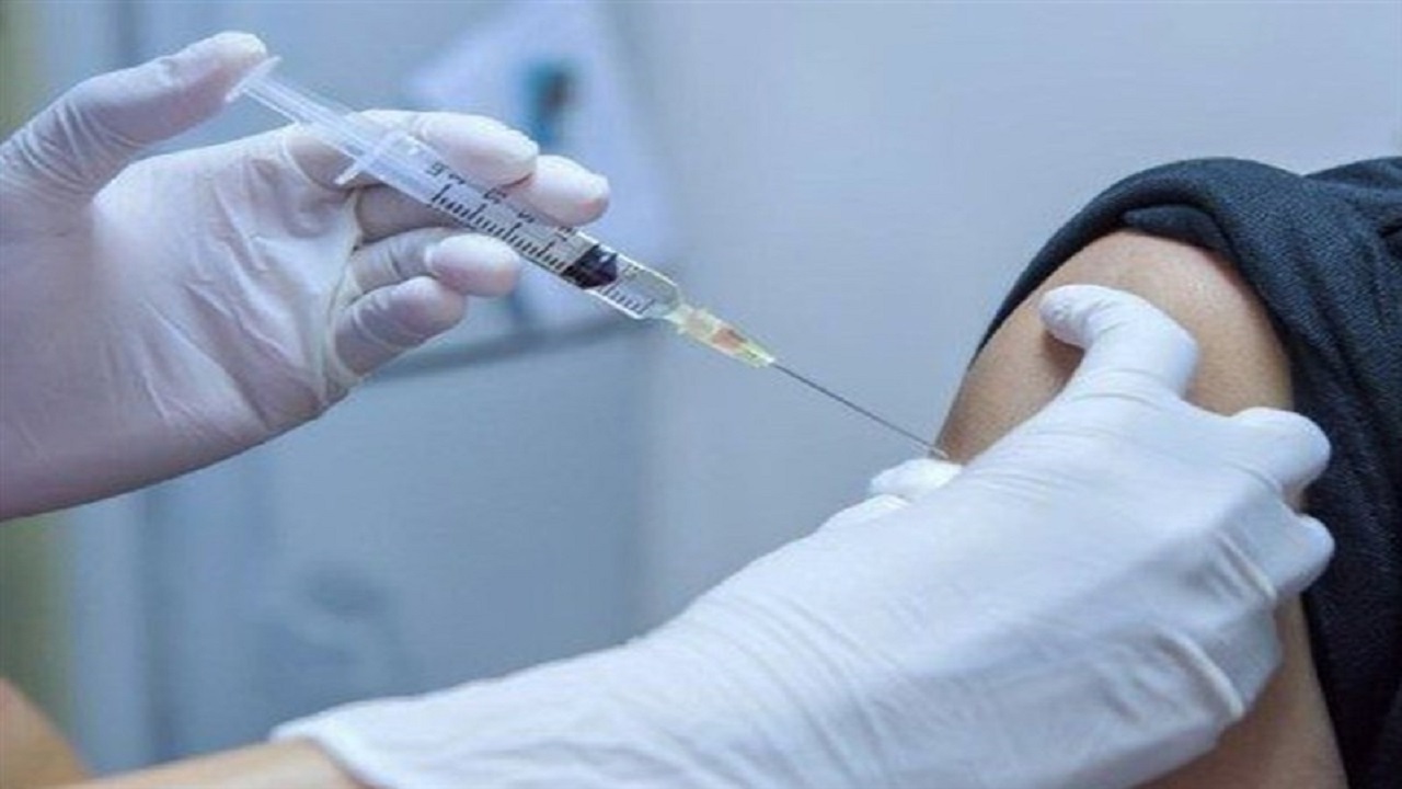 کاهش شدت بیماری و مرگ و میر ناشی از کرونا با تزریق واکسن