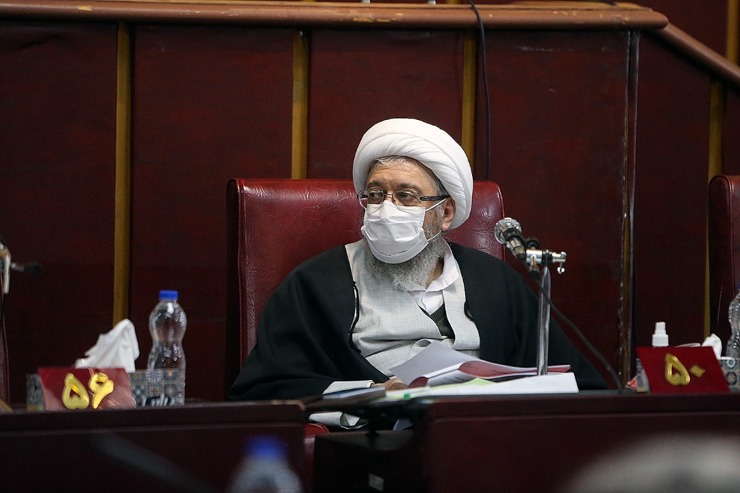 الزام پاسخگویی رئیس جمهوری و وزرا به تذکرات مجلس در مجمع تشخیص مصلحت بررسی شد