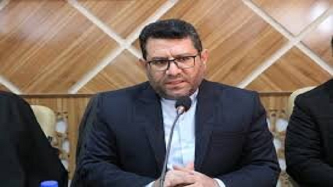 اکثر مدارس روستایی هشترود در حال تخریب هستند
