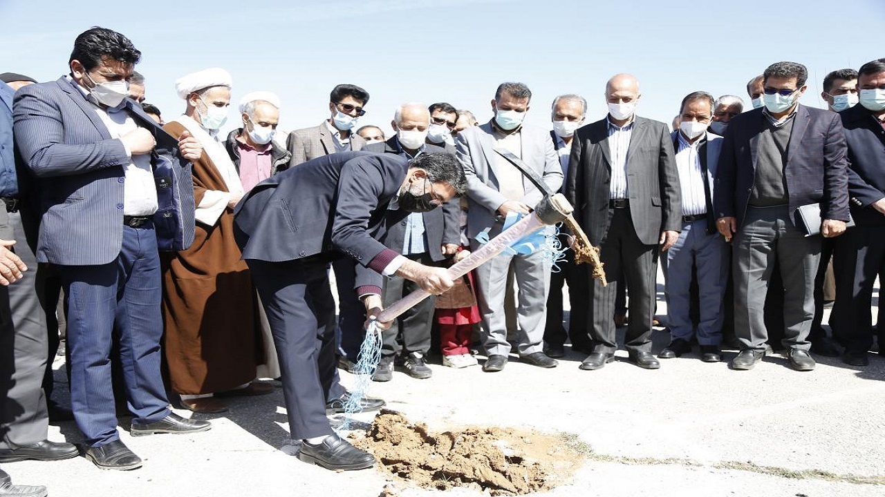 کلنگ زنی مجموعه ورزشی خیری مدرسه معراج شهر دستنا