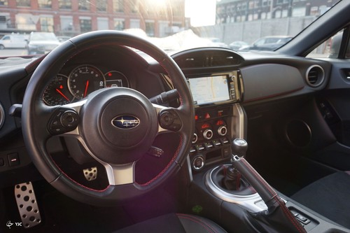 هیوندای ولستر Turbo 2019 در مقابل ساوبارو BRZ + تصاویر