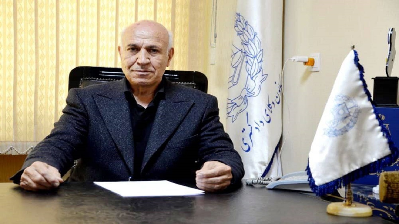 فعالیت بیش از ۷۴۰ وکیل و ۱۵۰ کارآموز وکالت در استان کرمانشاه