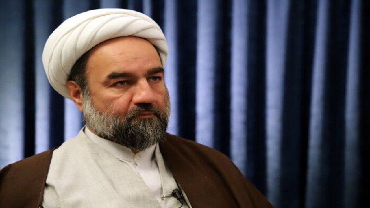 همگان برای ترویج تربیت اسلامی باید تلاش کنیم