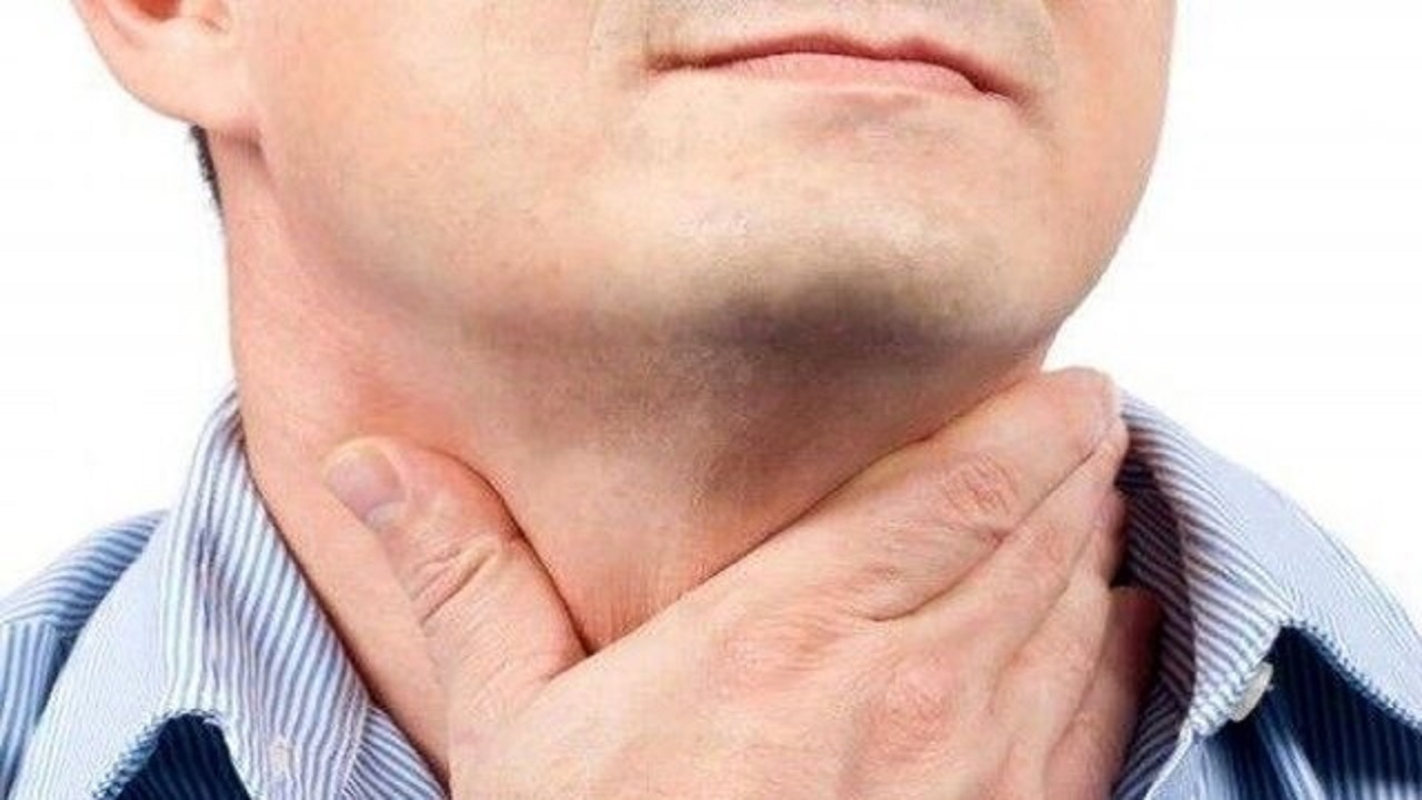 خارش گلو خارش گلو