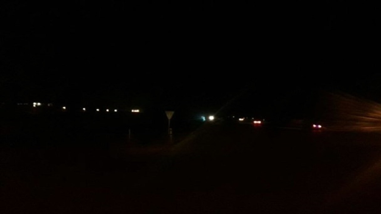 از
