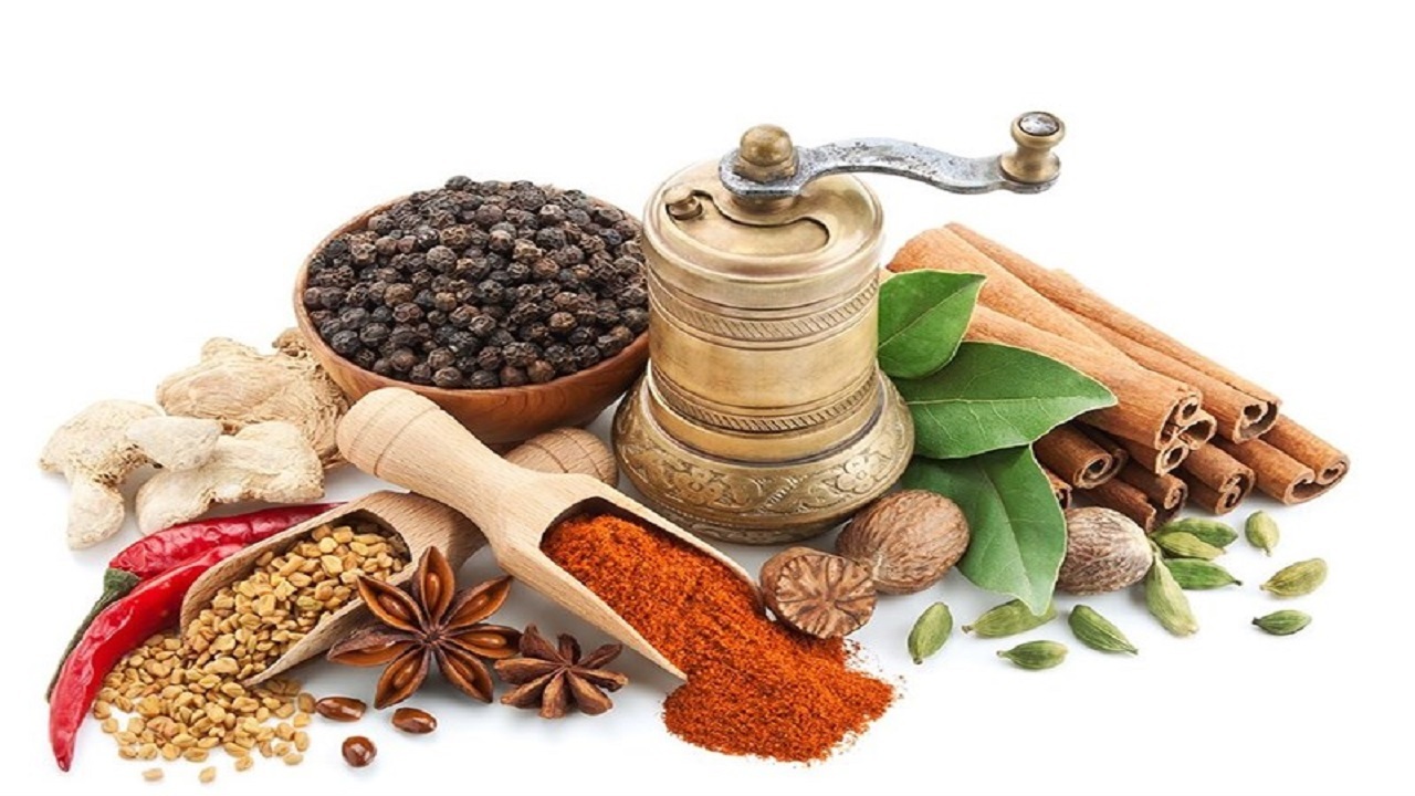 ارائه خدمات طب ایرانی در کلینیک شهید فتاحی