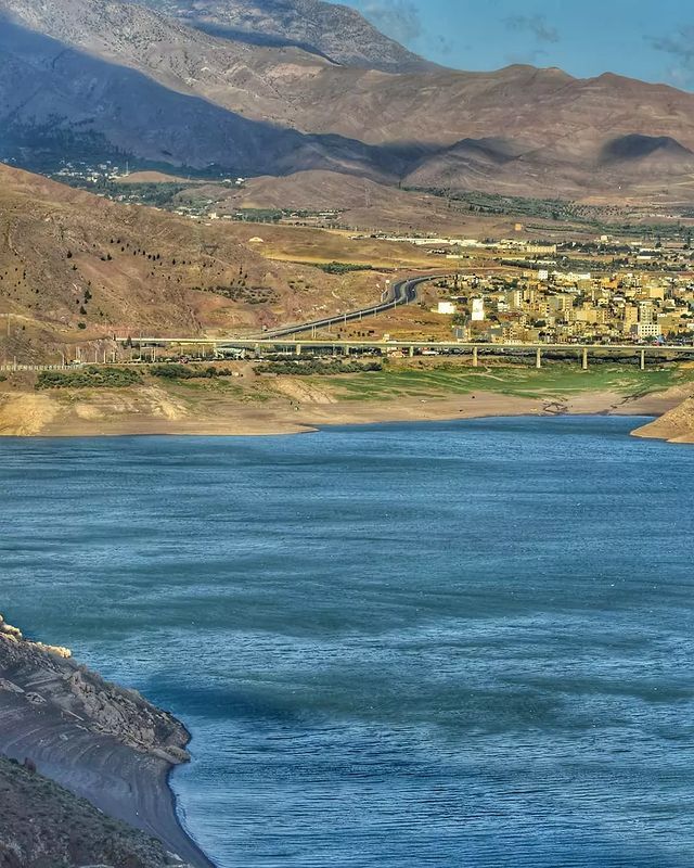 نمایی از دریاچه سد منجیل به روایت تصاویر