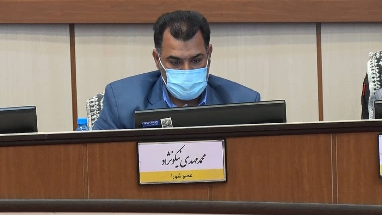 تکریم ارباب رجوع در اولویت کاری کارکنان شهرداری قرار گیرد