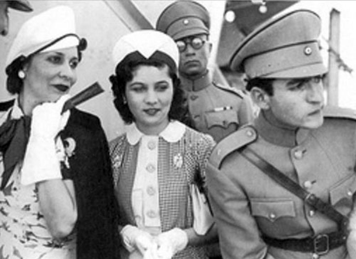 فوزیه و محمدرضا در سفر