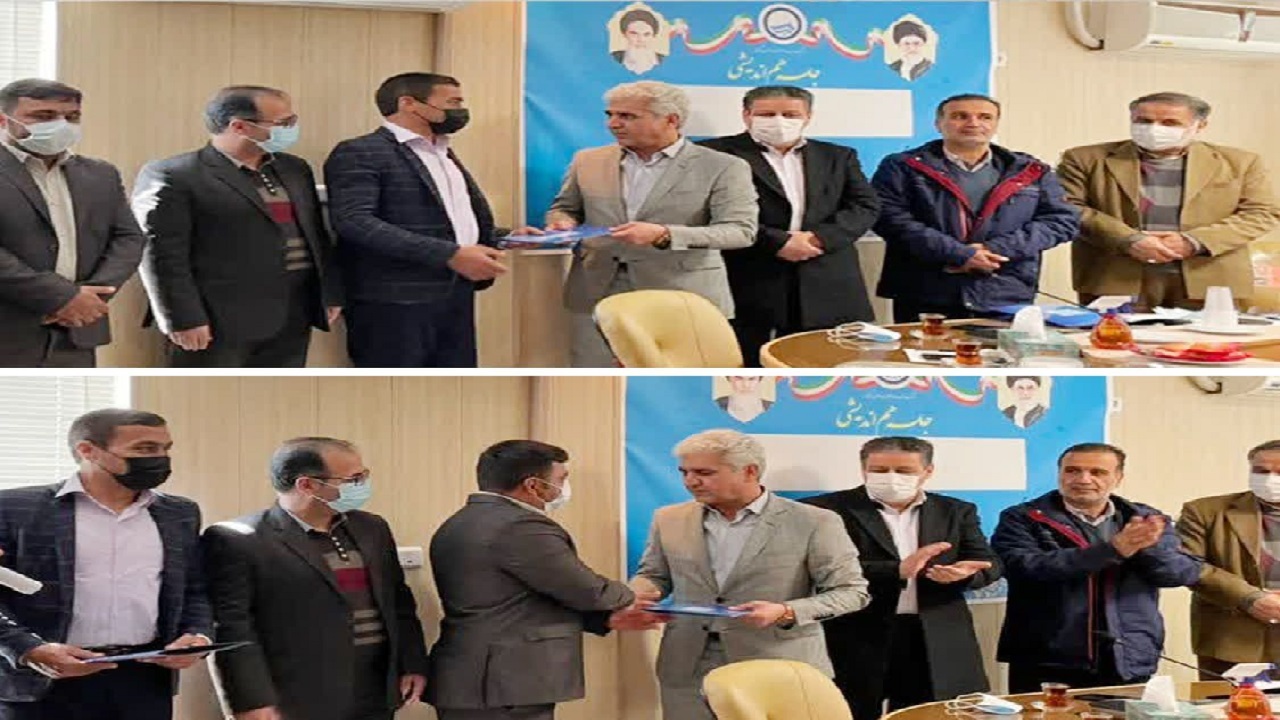 رشوه ۱۵ میلیونی ماموران آب و فاضلاب زرندیه را نلغزاند