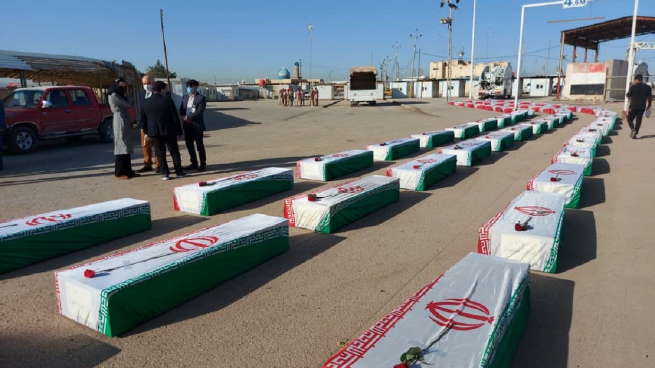 بازگشت پیکر ۷۲ شهید دفاع مقدس به کشور + فیلم و تصاویر