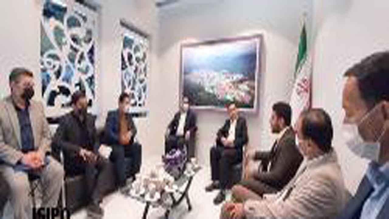 بازدید تجار ایرانی از نمایشگاه توانمندی‌های صنعتی مازندران