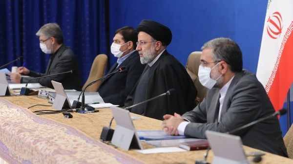 گزارش سازمان اداری و استخدامی درباره نظام جبران خدمات کارکنان دستگاه‌های اجرایی