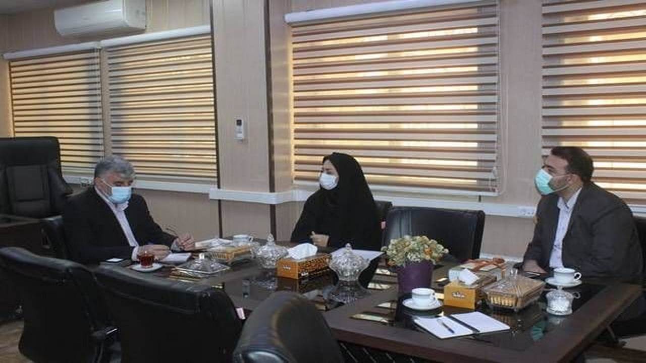 لزوم توجه به توسعه فرهنگ کتابخوانی و زیرساخت کتابخانه‌های عمومی