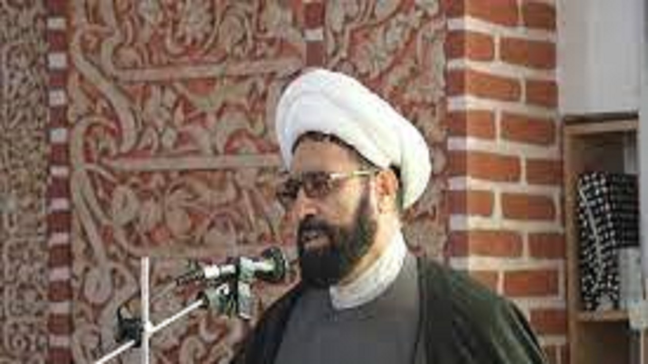 مشکلات کنونی کشور حاصل بی‌تدبیری مسئولان غرب زده‌ است